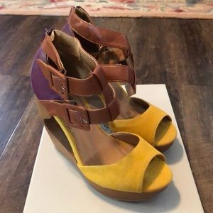 Charlotte Russe wedge sandals in good condition